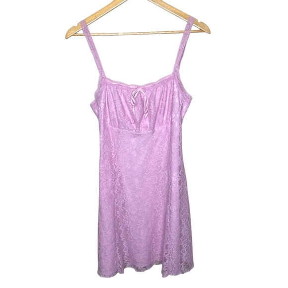 Forever 21 Short LE Lace Pink Blossom Mini Dress Large NWT - Picture 2 of 12